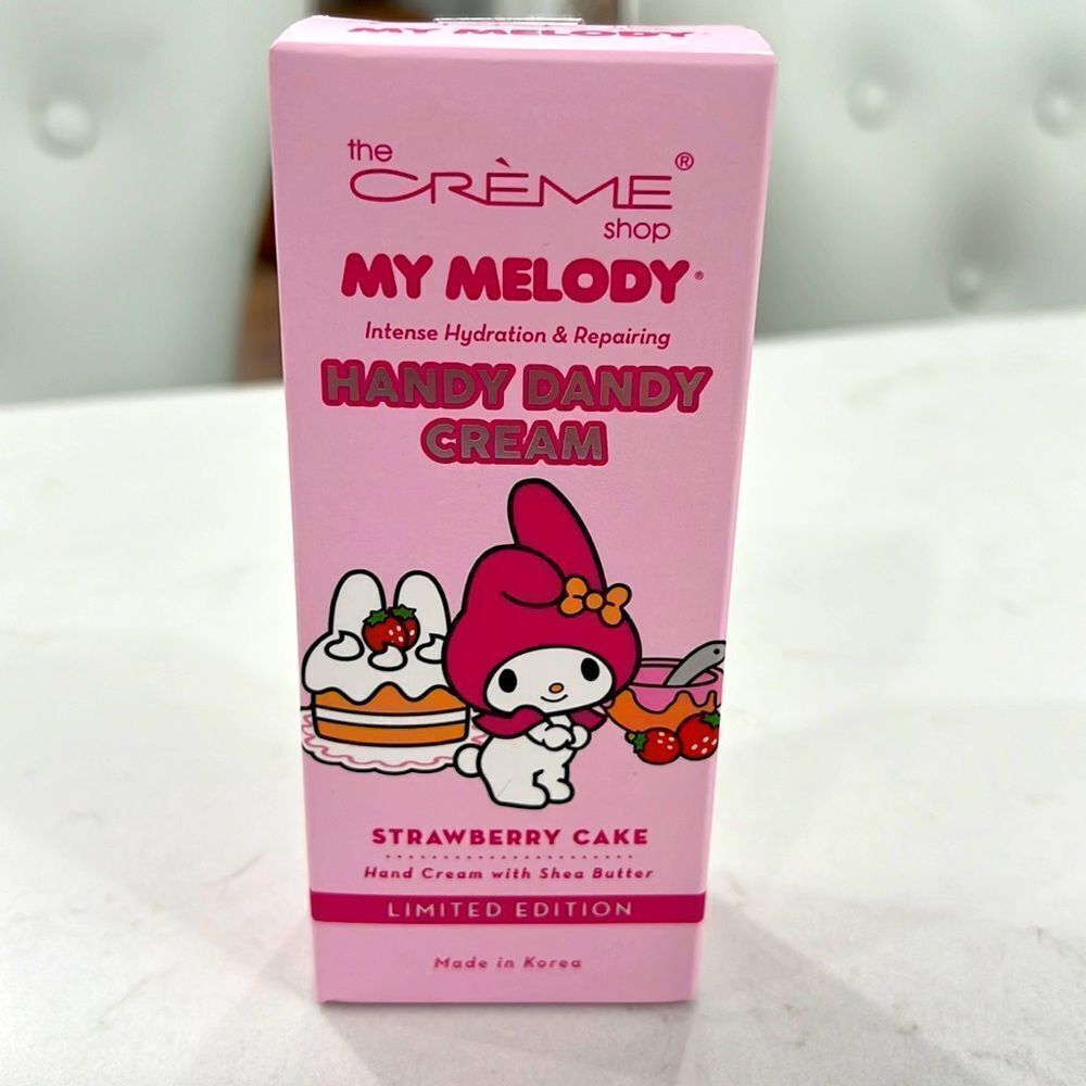 LIMITED EDITION CRÉME SHOP X SANRIO MY MELODY Strawberry Cake Handy Dand…